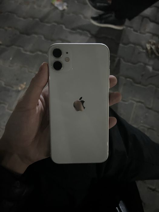 Продам айфон 11 iphone 11