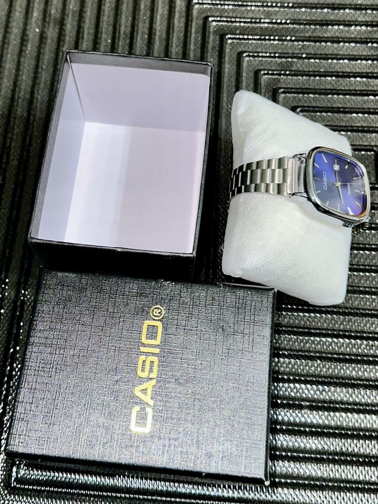 Часы casio отличные