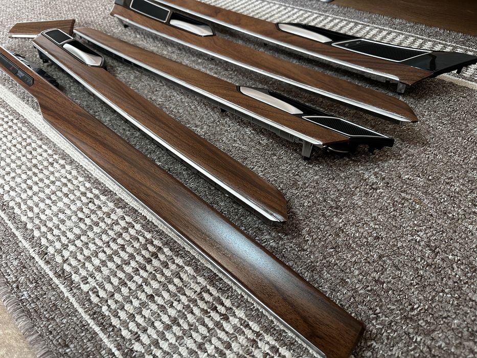 Trimuri Passat B8 cu iluminare