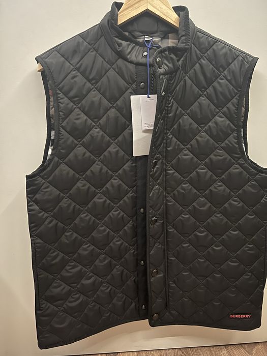 Burberry — елече