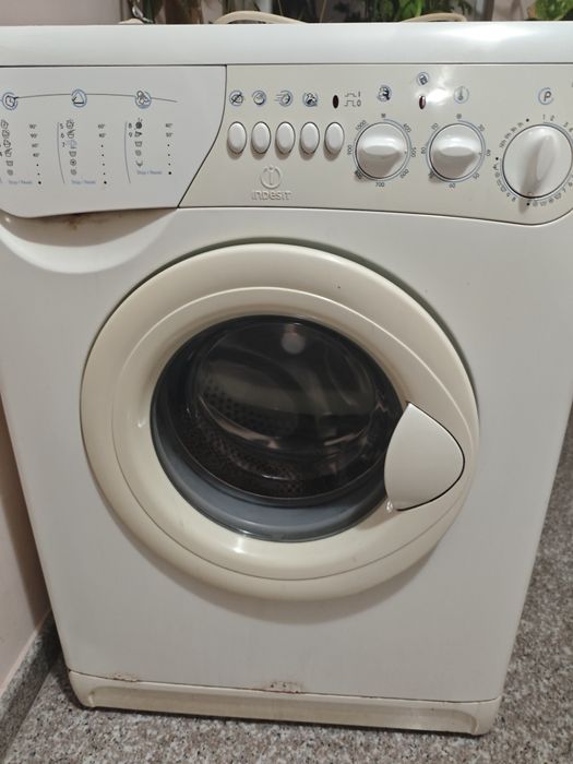 Пералня Indesit W105TX