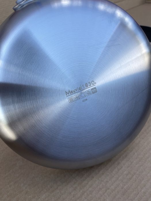 Mauviel 1830 - tigaie antiaderenta profesionala 24 cm