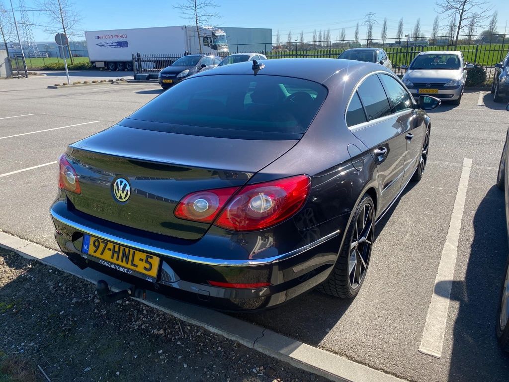Passat CC 2.0 tdi  TOP !!!