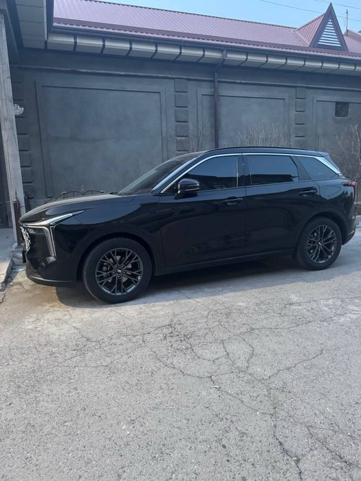 Bestune T55 sotiladi srochni