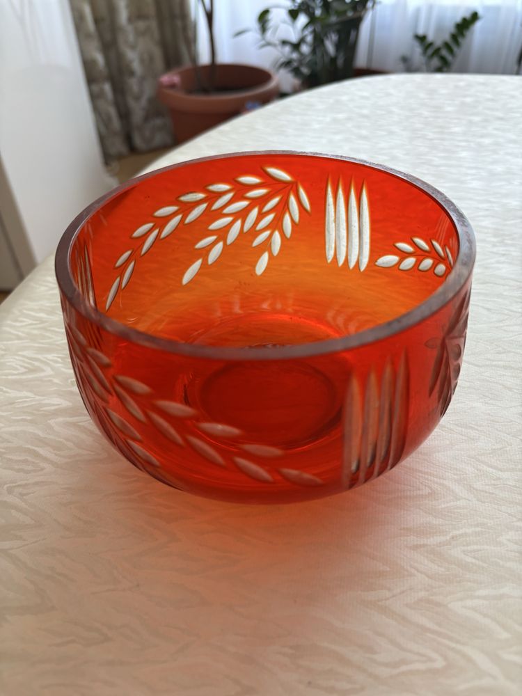 Конфетница, ваза