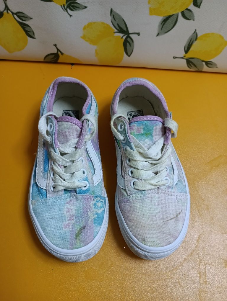 Vans N 29 - 12 лв