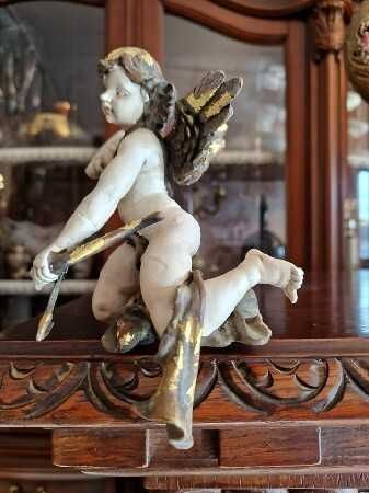 Cupidon din rasina