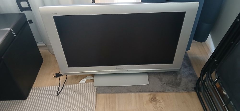 Телевизор панасоник