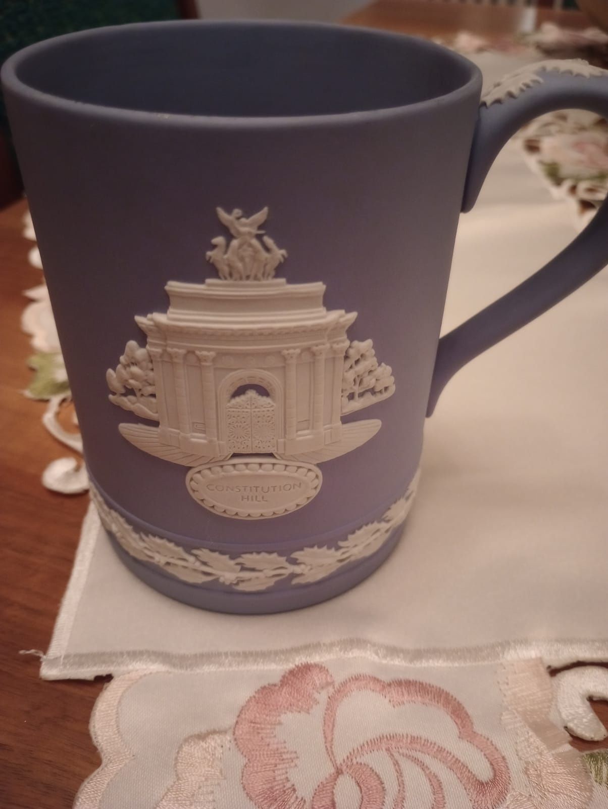 Vand cana rara jasperware Wedgwood Christmas made in England