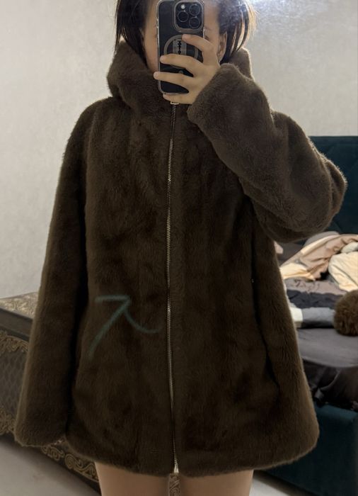 Продам эко-шубку и ветровку