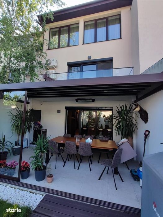 Vila mobilata,utilata lux-P+1E+M,Voluntari-Padure-Ocazie !