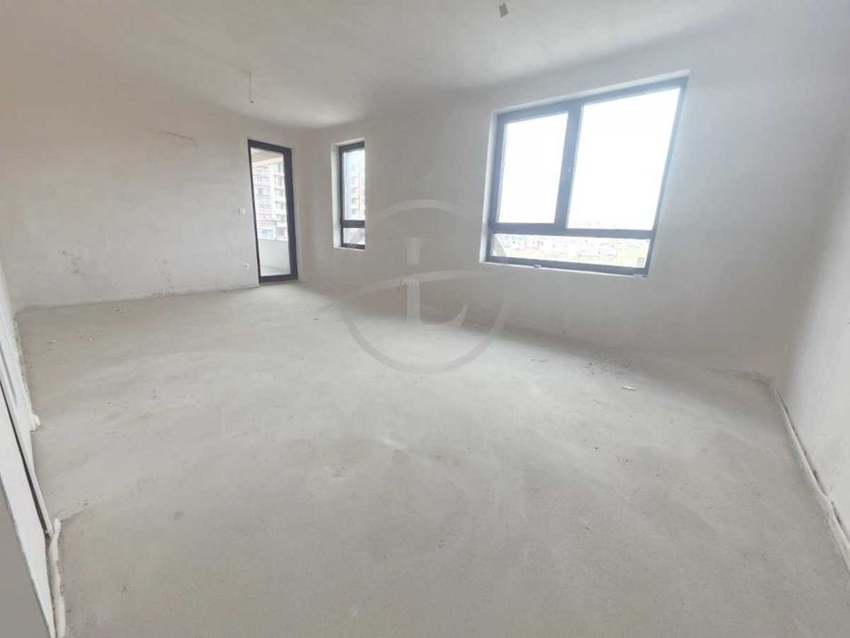 Реф. 3349 Двустаен с АКТ 16 / Паркомясто