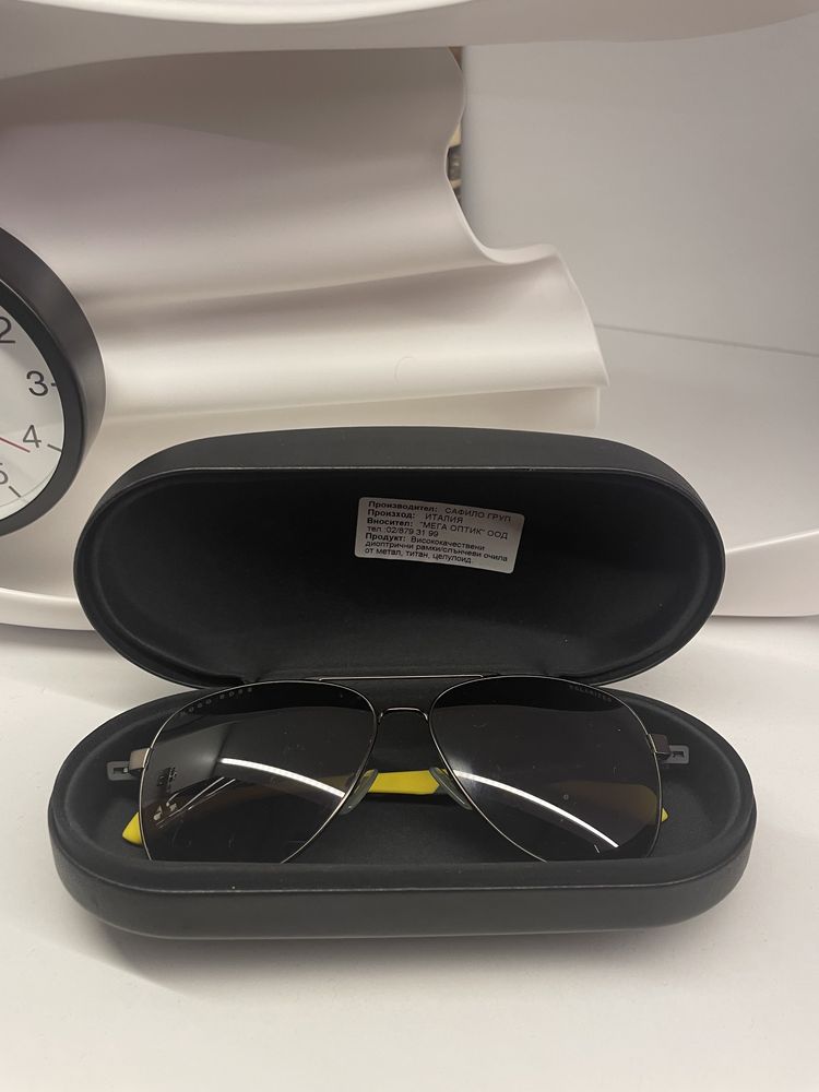 Поляризирани слънчеви очила - Hugo Boss (Черно/Жълти)