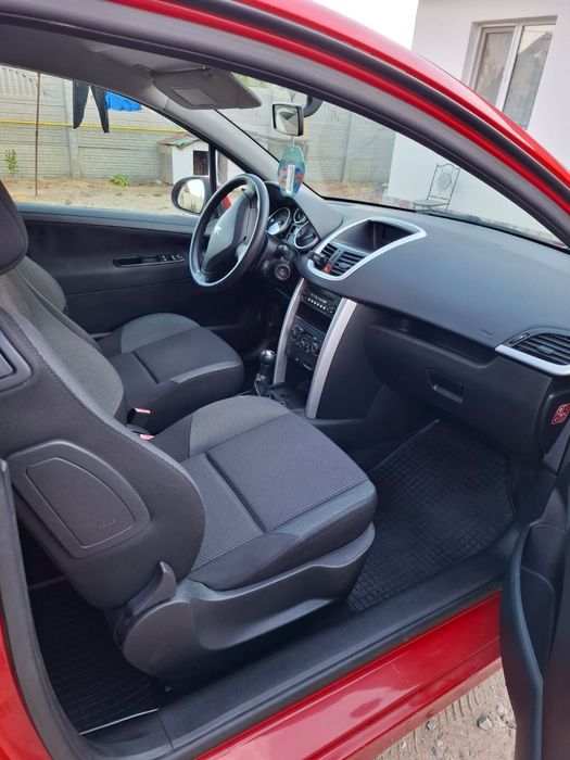 Vănd Peugeot 207
