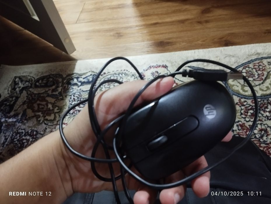 Notebook acer i3 + sumka, skaner