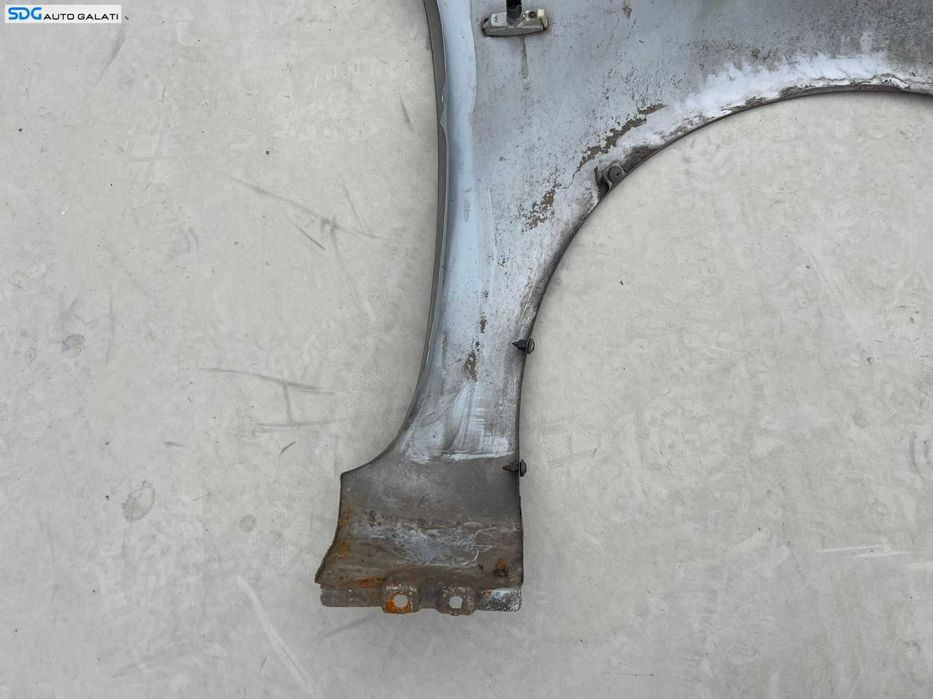 Aripa Stanga Fata cu Defect Kia Ceed 2007 - 2013 [DZ0189]