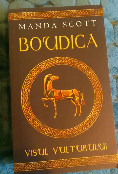 Carte fictiune mitologică si istorică