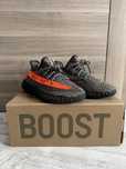 Yeezy 350 v2 Beluga Carbon 39 1/3, 40, 41 1/3; 44