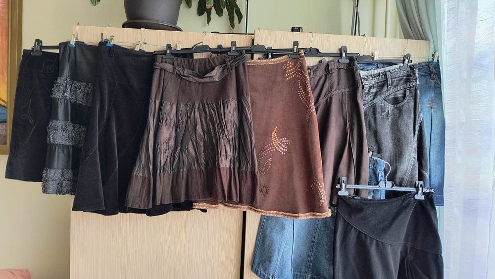 Поли дънкови джинсови вълнени ленени 19 бр за 30 лв.