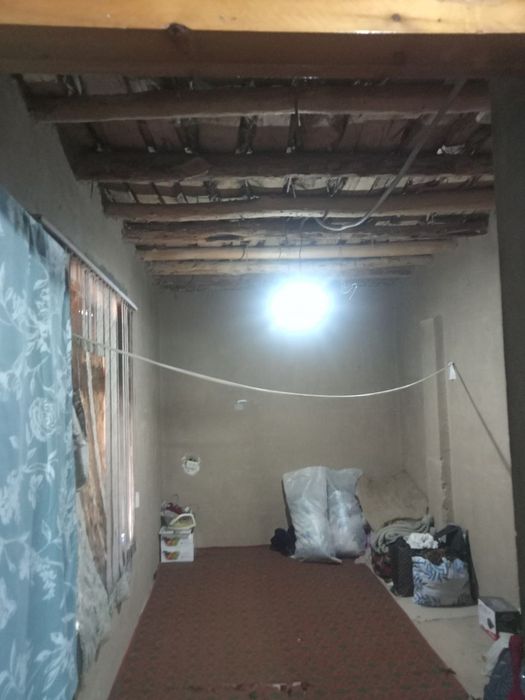 Nazarbek torozda 10sotuk uy sotiladi