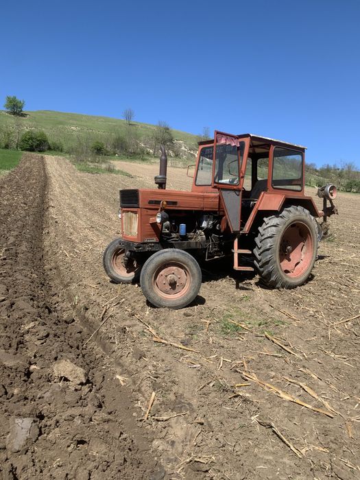 Tractor universal 650 plug disc