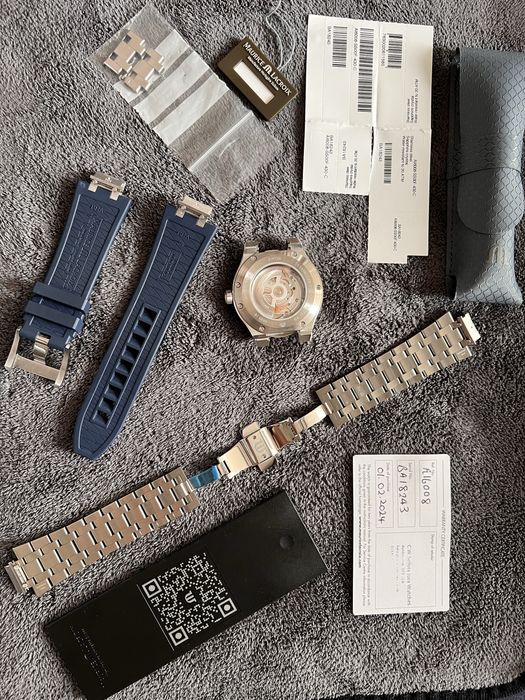 Мъжки часовник Maurice Lacroix Aikon 42mm