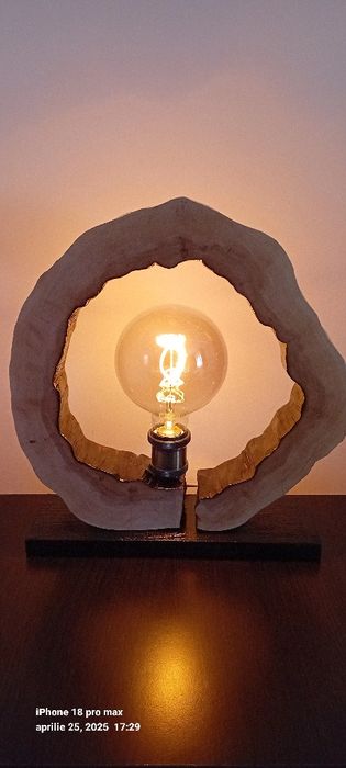 Iluminat și mobilier grădină, unicat, handmade, din lemn masiv