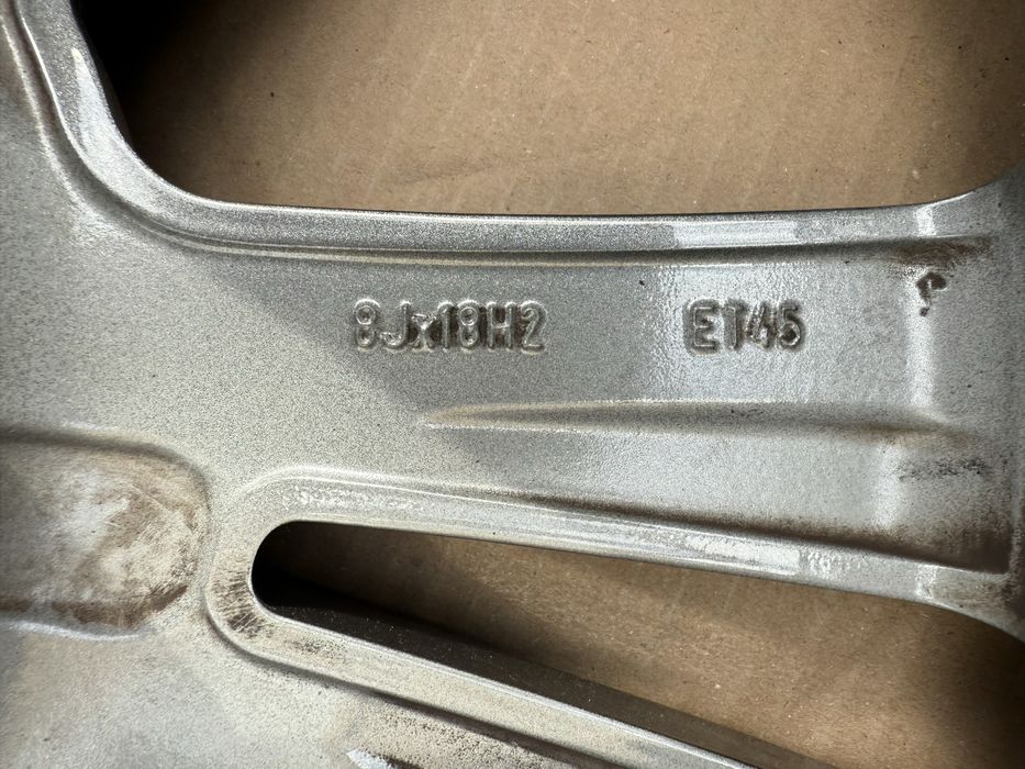 Janta Mercedes Benz E Klasse W212 8jx18et45 A2074012902 doua buc disp