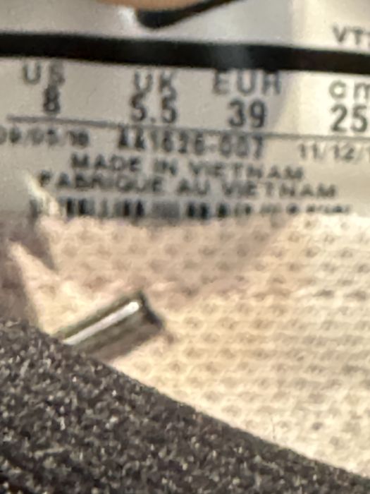 Маратонки NIKE REACT .Номер 39