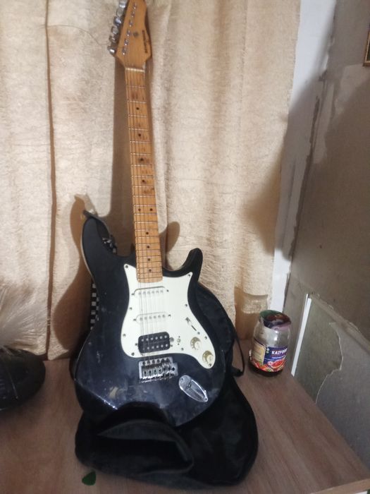 Электра гитара агонь!!