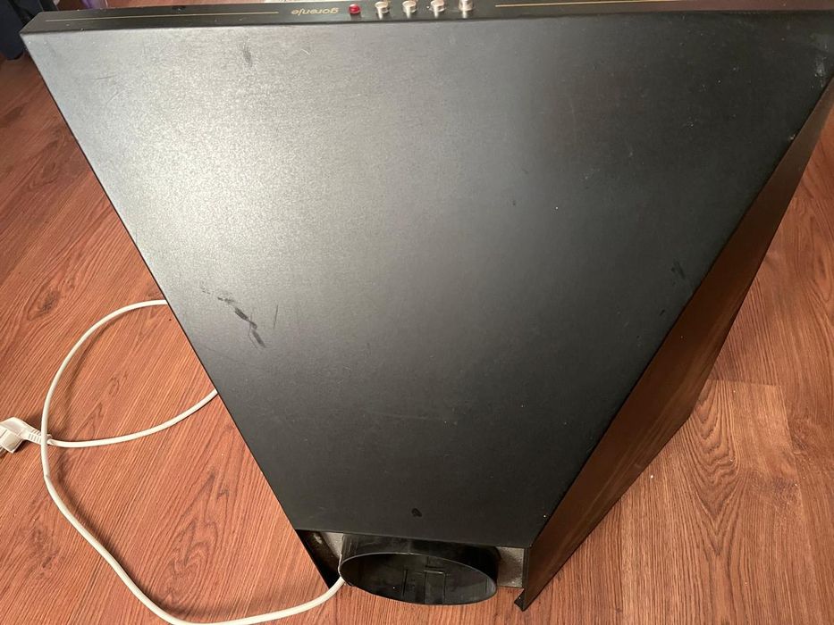 Подвесная вытяжка