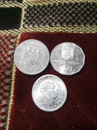 Vând urgent 3 monezi foarte rare