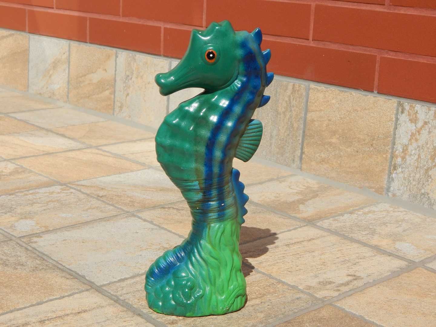 Statueta ceramica calut de mare 30 cm inaltime