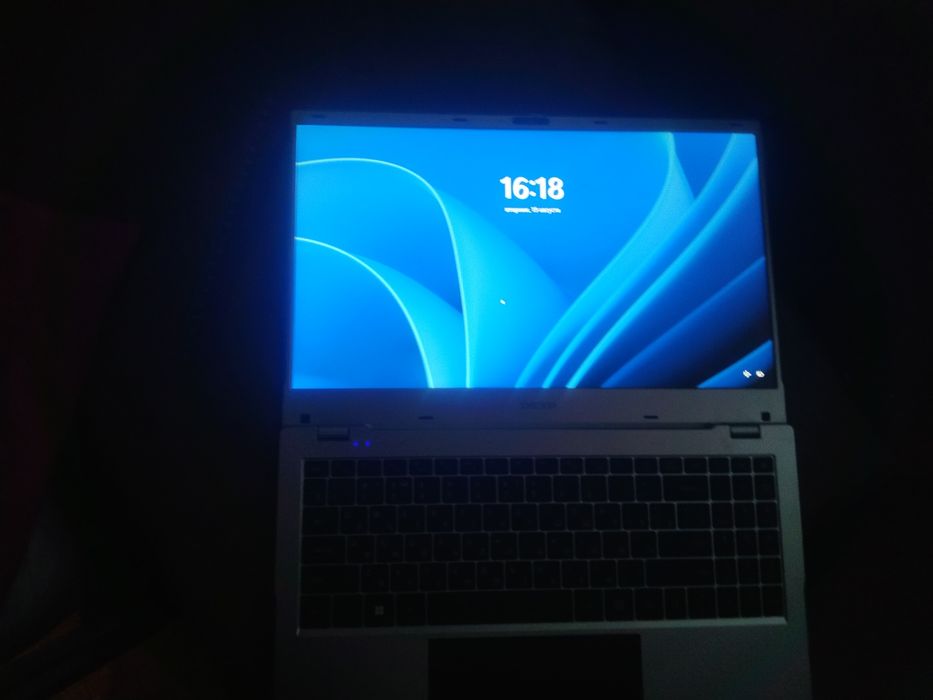 Ноутбук DeXP б.у