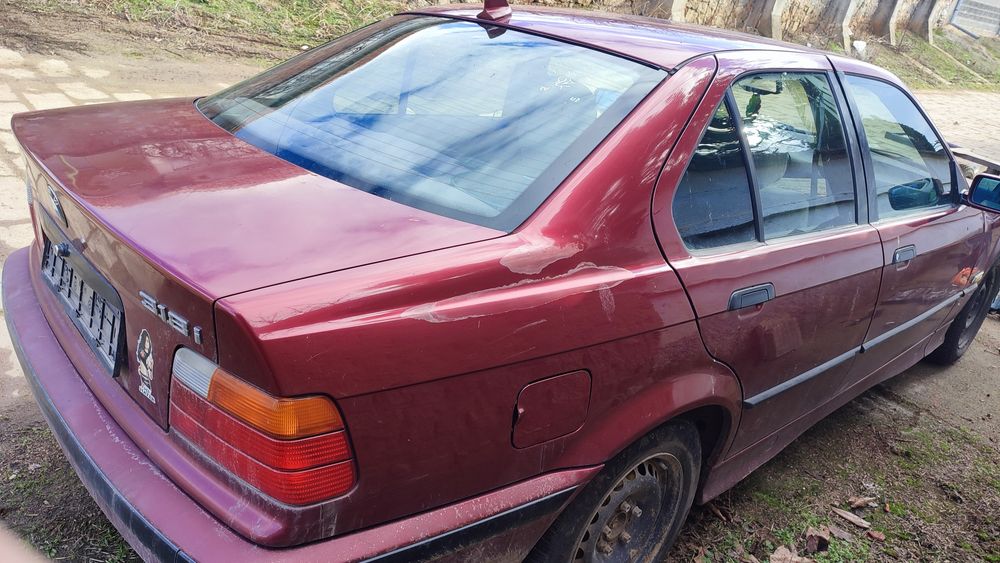 BMW E36 на части М40B18