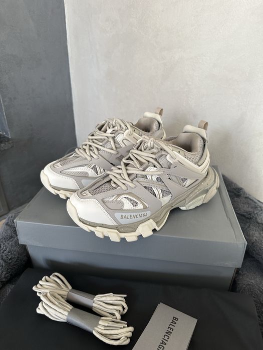 Balenciaga Track Recycled Sole Bej / Beige