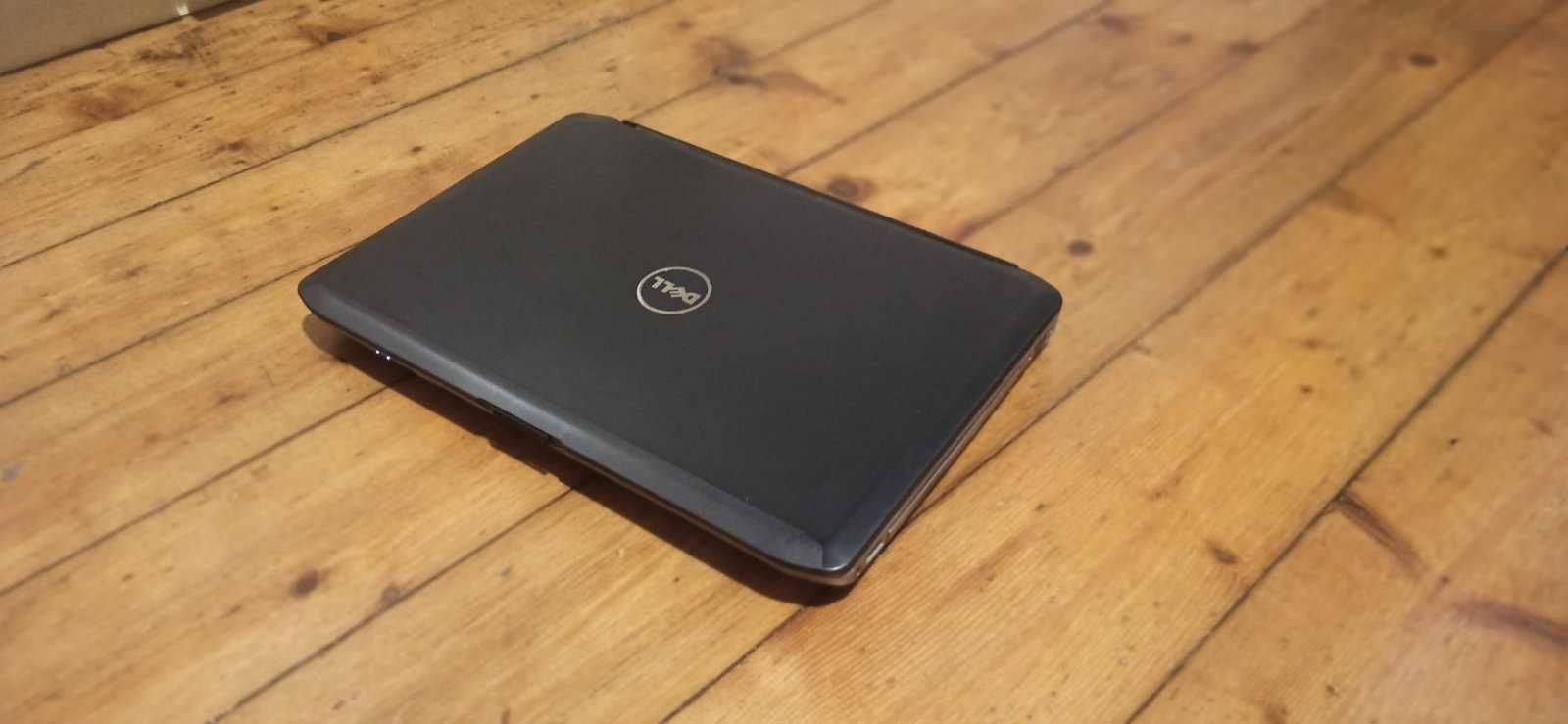 Лаптоп Dell / чисто ново SSD / безнес клас/ метални корпуси / отличен
