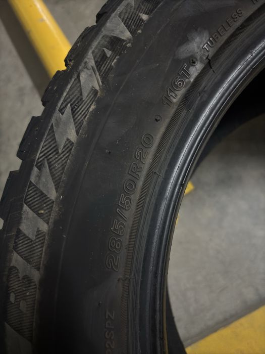 Шины колеса зимние bridgesoune