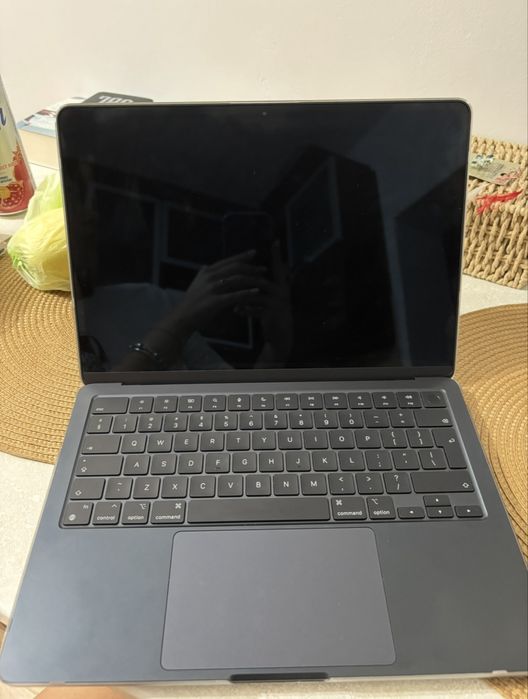 Macbook Air 13” M2 2022