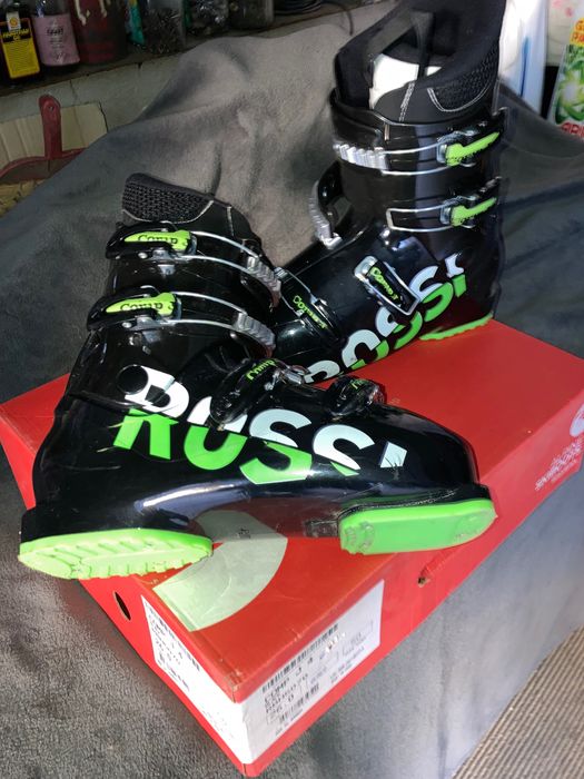 Продавам запазени ски обувки Росигнол.