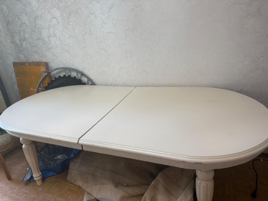Продам стол 230 см ножка сломана можно сделать