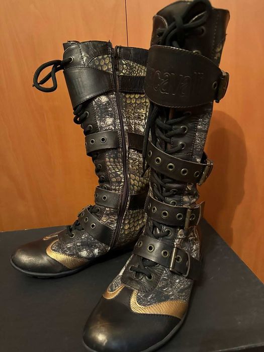 Оригинални дамски ботуши Just Cavalli №38