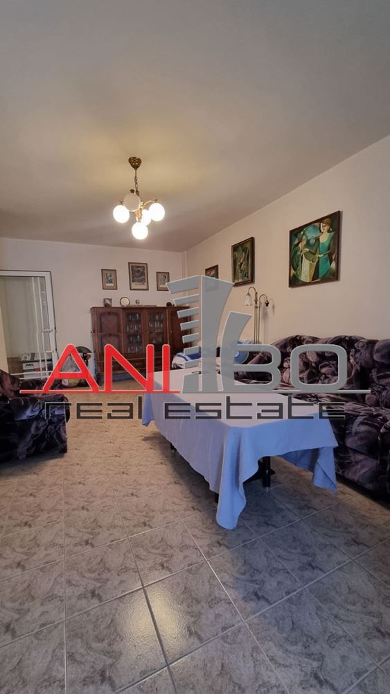 Продава се Двустаен апартамент в Варна, Чайка - 65 кв.м за 2447 €/кв.м - Снимка #4