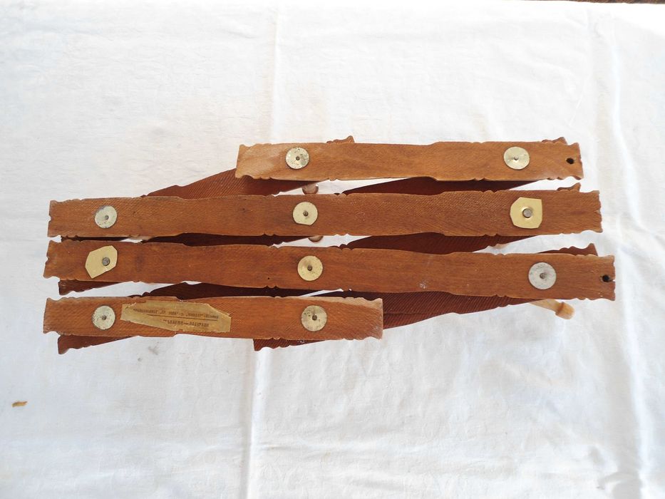 Ретро згъваема закачалка