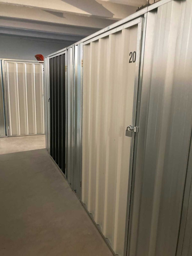Дава се под наем Склад в София, Център - 1 кв.м за 15.81 € - Снимка #4