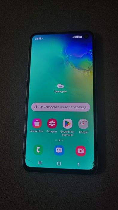 Samsung s10e продавам