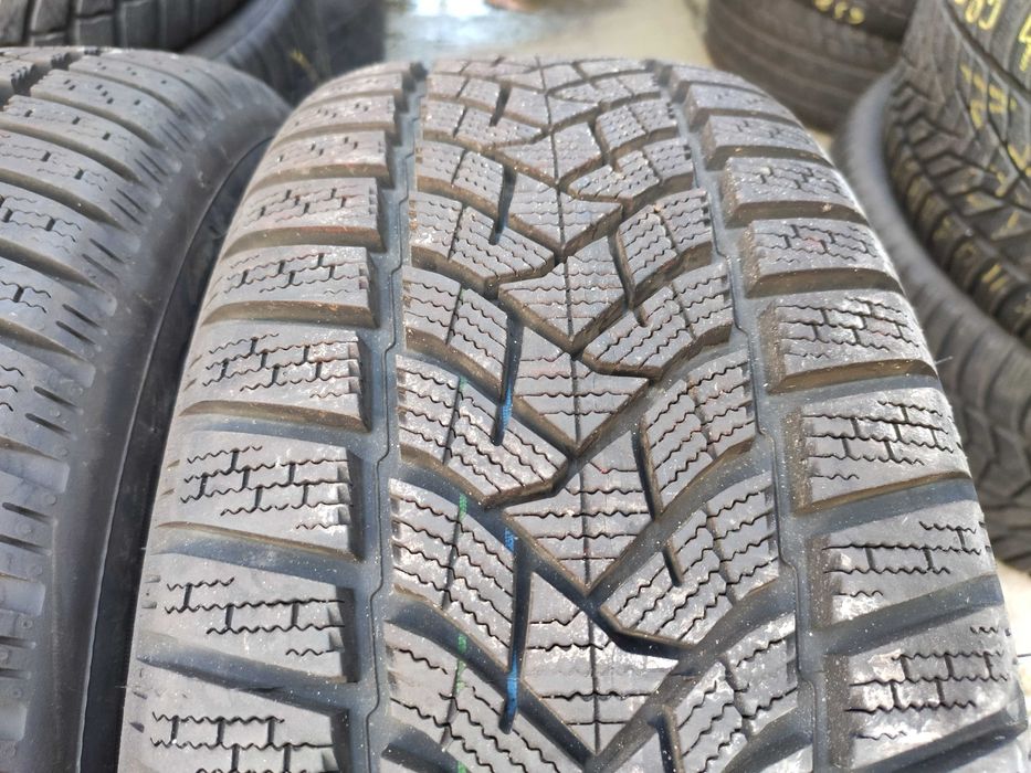 2бр Като нови зимни гуми 205 55 16 - Dunlop - DOT 2023