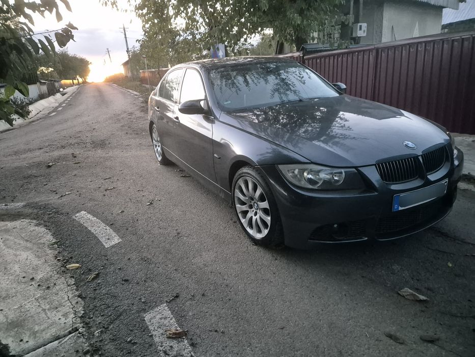 Vând BMW seria 3 E90 218 cp automata