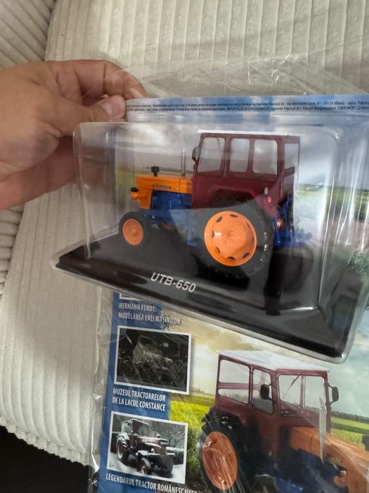 Macheta tractor u650 scara 1/43