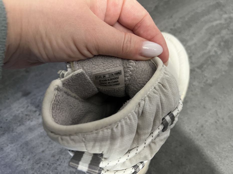 Vand ghete zara marimea 24